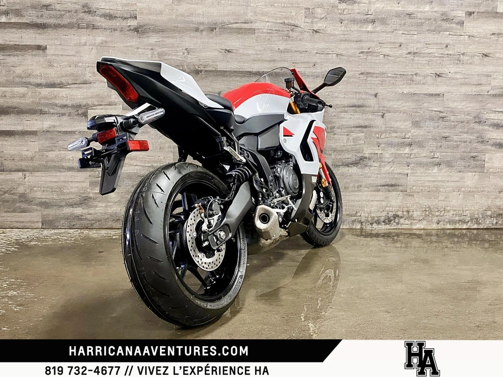 2026 Yamaha Yzf-r7 70th alt