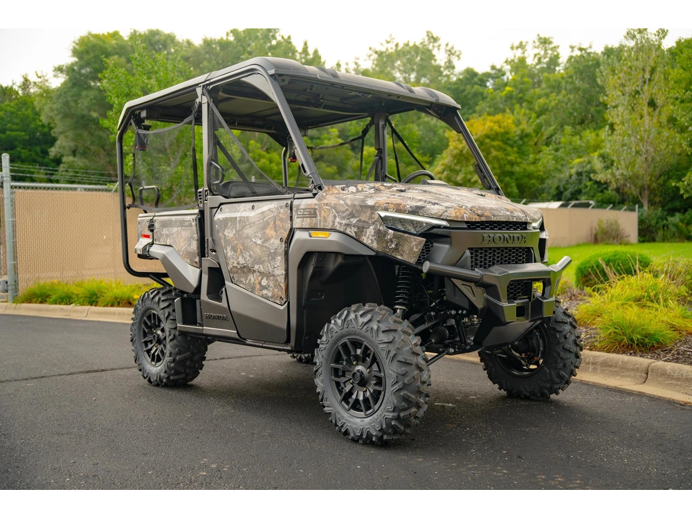2026 Honda Pioneer 1000 -camo alt