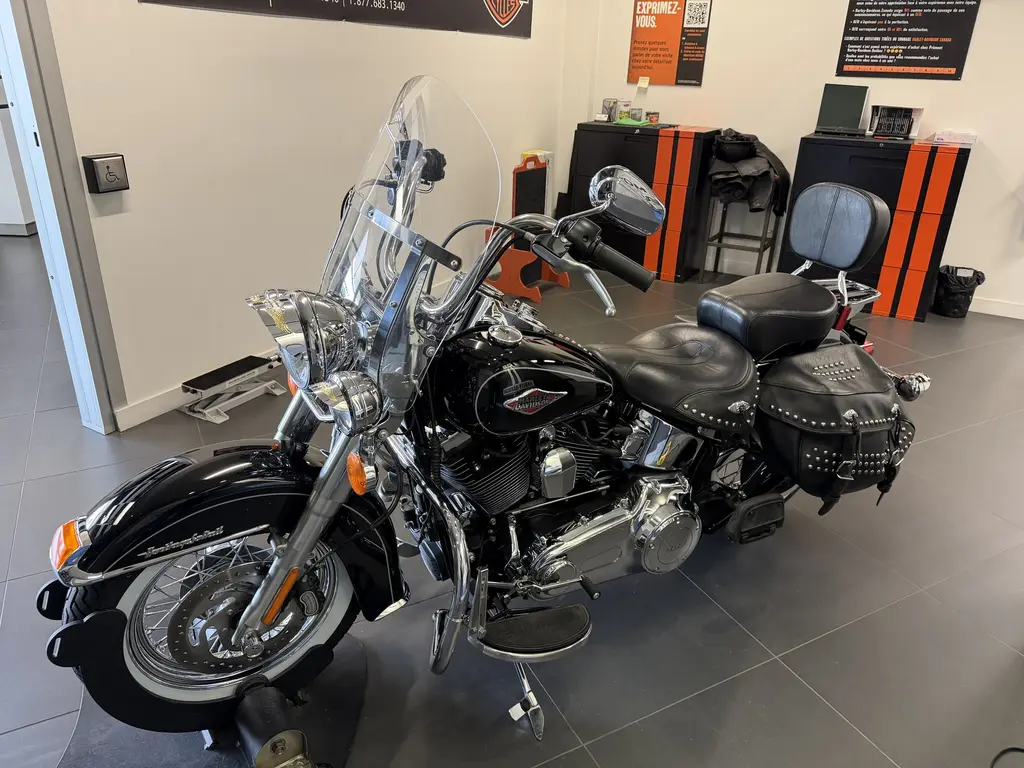 2015 Harley-Davidson HERITAGE CLASSICFLSTC