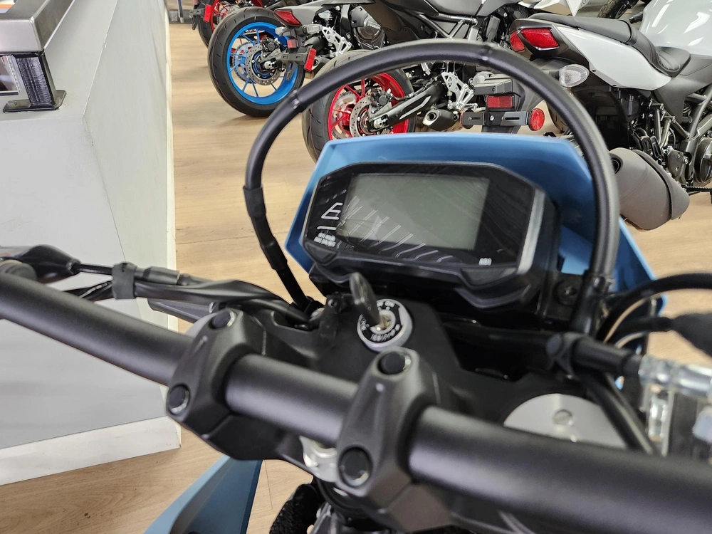 2025 Suzuki Dr-z4sm