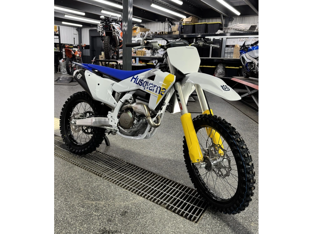 2027 Husqvarna Fc 250 alt