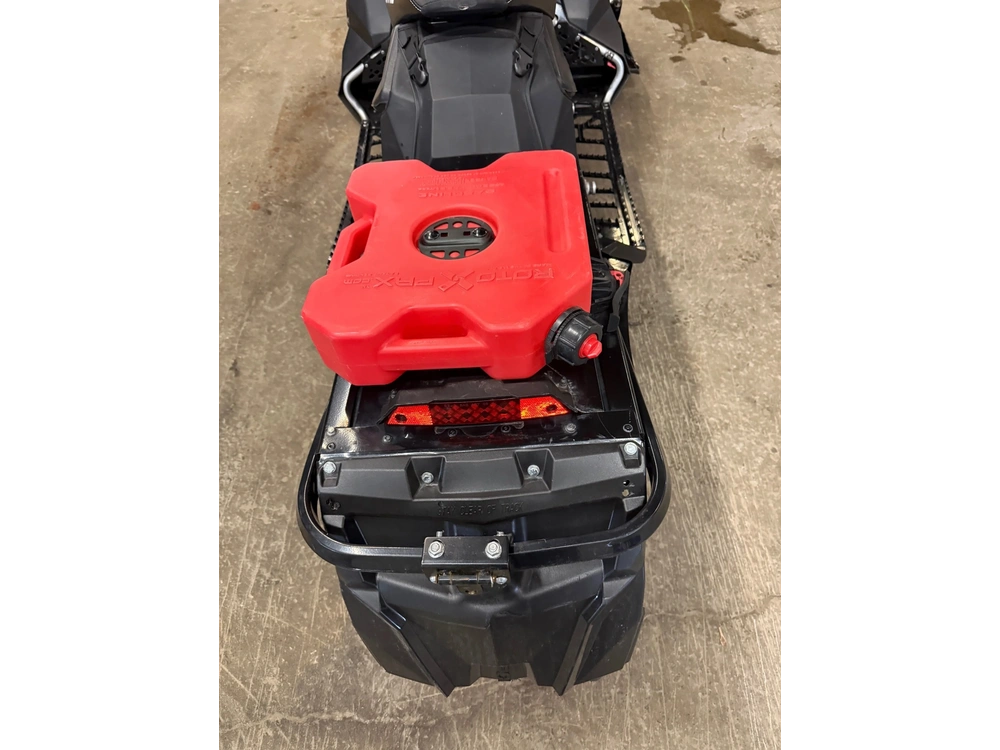 2020 Polaris 800 Indy Xc 137 alt
