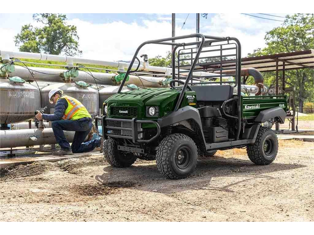 2027 Kawasaki Mule 4010 4x4 alt