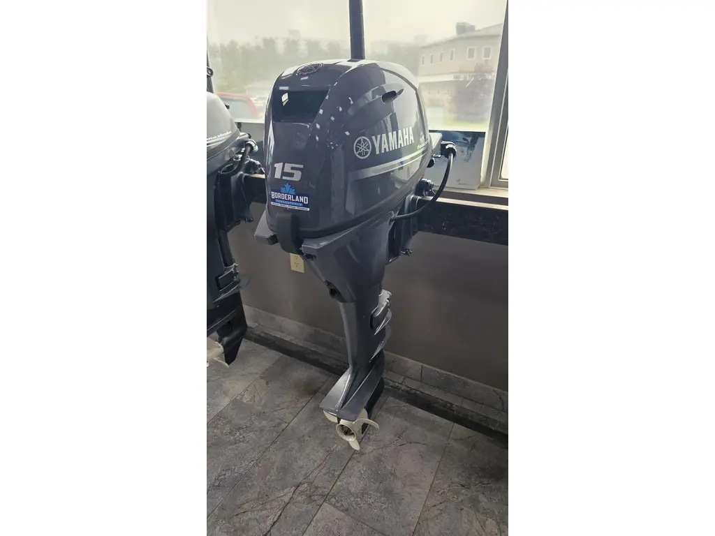 2026 Yamaha 15hp Long Shaft, Manual Start, Tiller Handle