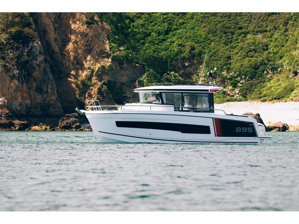 2027 Jeanneau Nc 895 Sport S2 alt