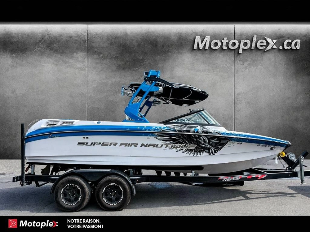 Super Air Nautique Air Nautique 210 Team Edition 2011 alt