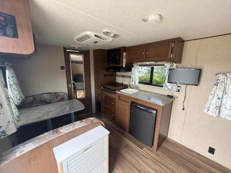 2017 Shasta Oasis 18fq