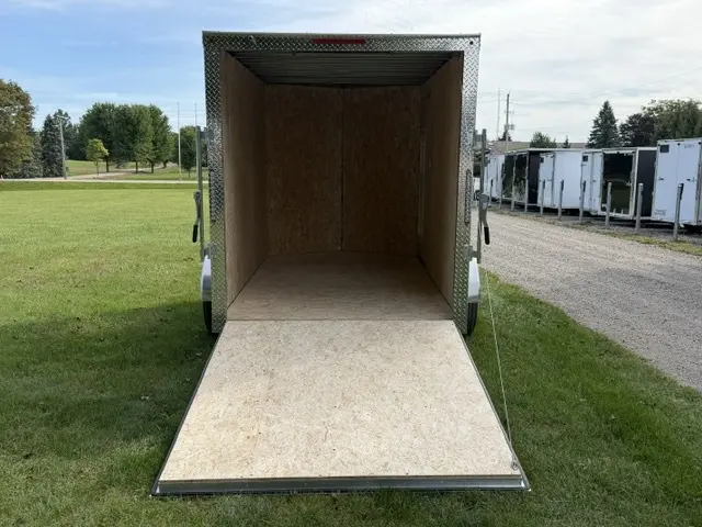 Rhino Galvanized Enclosed 6' x 10' SA Ramp 2026