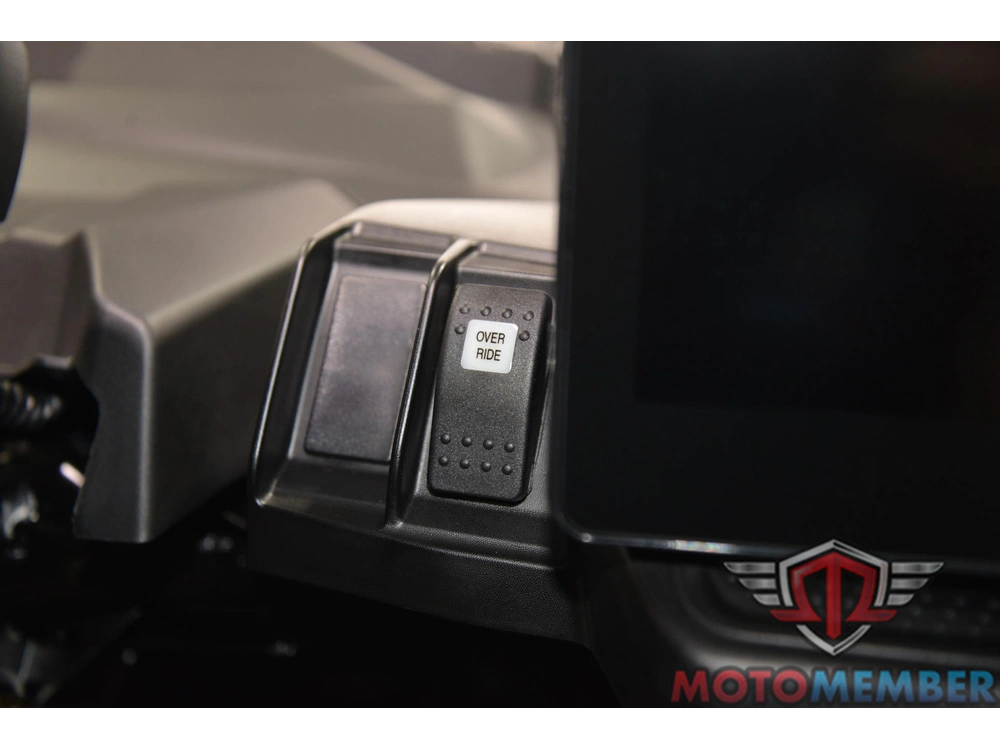 2026 Can-am Maverick X3 X Rs Turbo Rr Dusty Navy_10.25 In Infotainment
