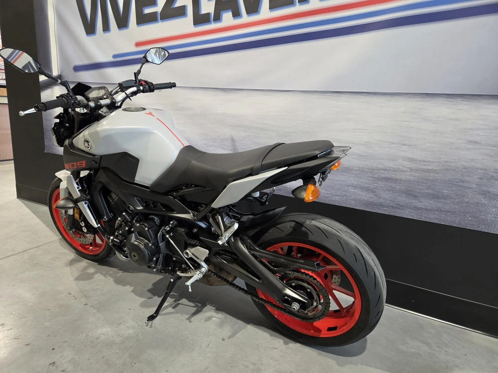 Yamaha Mt-09 2020