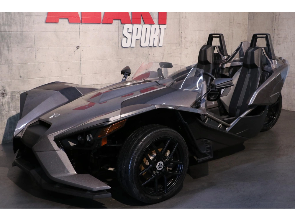 2016 Polaris Slingshot alt