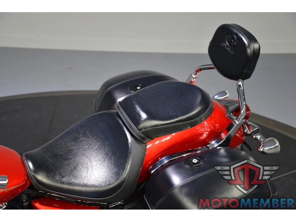 2011 Yamaha V Star 950 Tourer alt