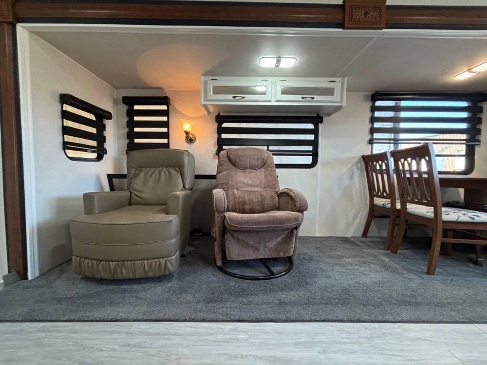 Coachmen Catalina 39fkds 2013 alt