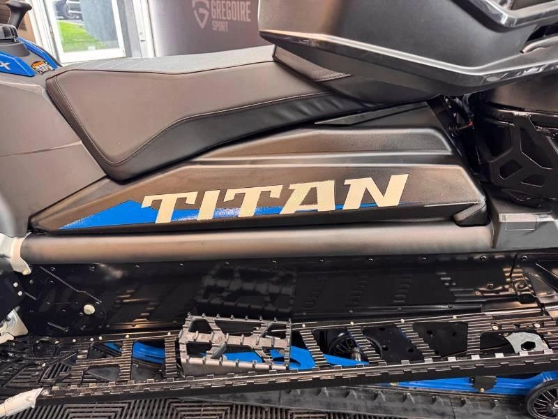 Polaris 850 Titan Adv Ultmt 1.5 Blu 2027
