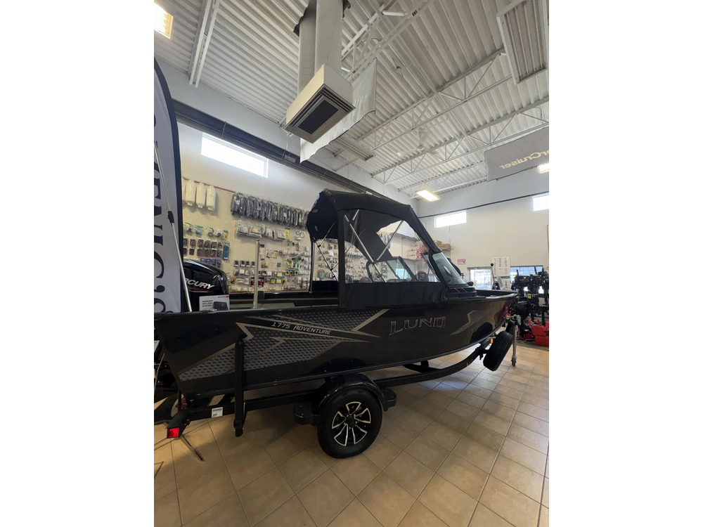 2026 Lund Boat Co 1775 Adventure alt