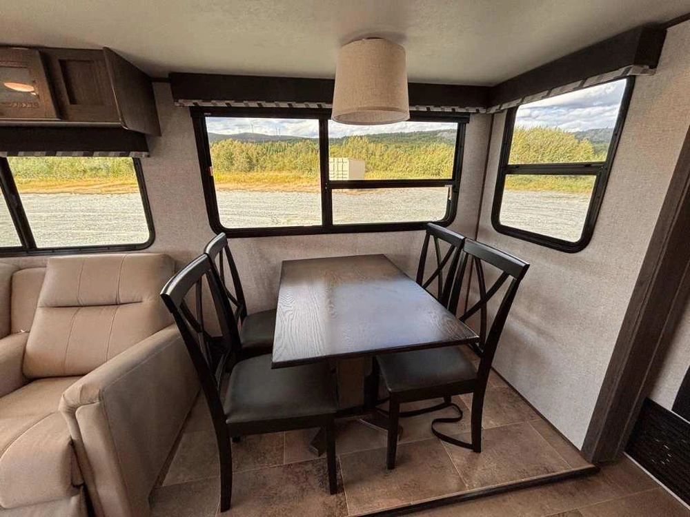 Dutchmen Kodiak 3221rlsl 2020 alt