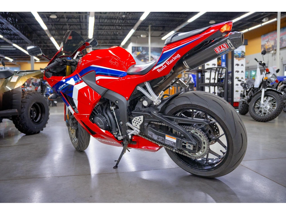 2024 Honda Cbr600rr alt