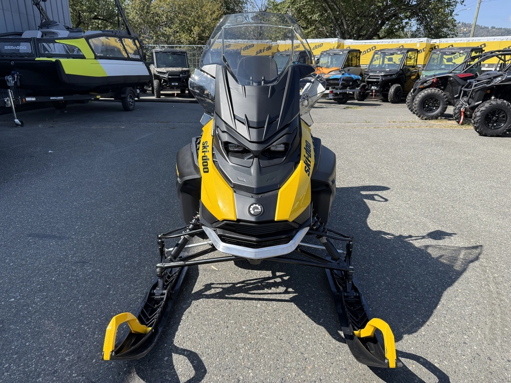 2027 Ski-doo Expedition Sport 900 Ace Charger 1.5' E.s. alt
