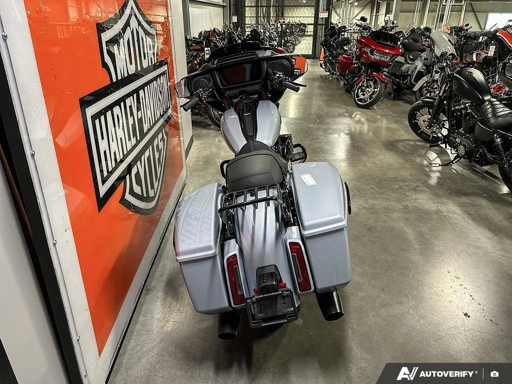 2024 Harley-davidson Street Glide alt
