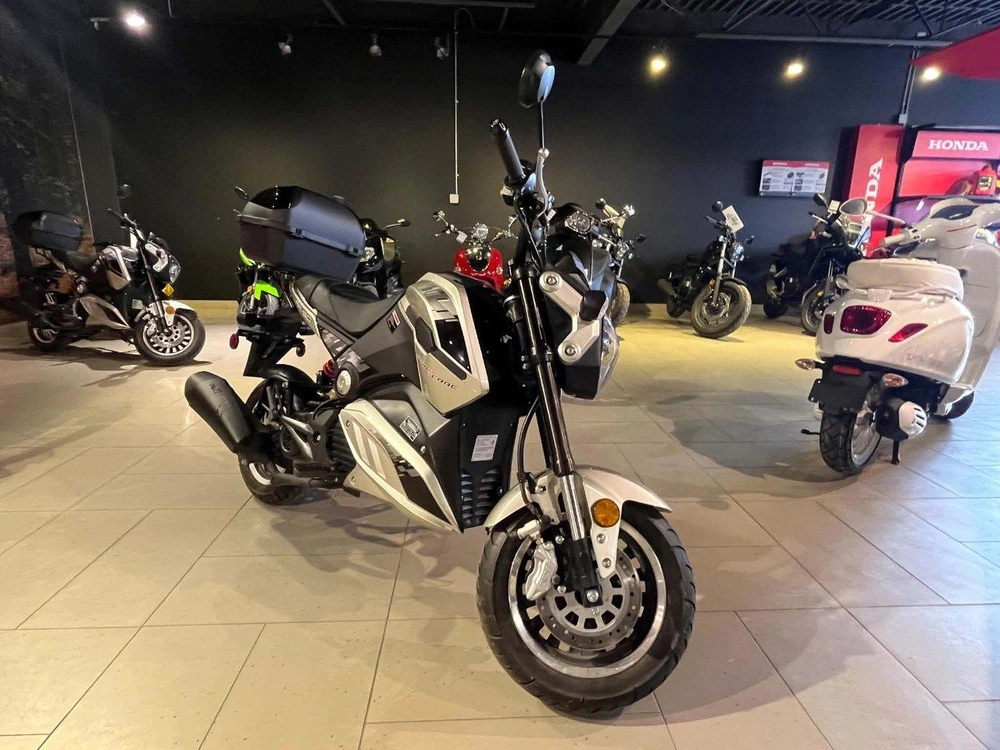 Scootterre Ar-50 Used 2022 alt