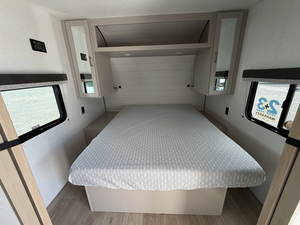 Jayco Jay Flight Slx 245bhs 2027 alt