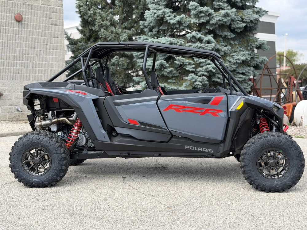 2026 Polaris Rzr Xp 4 1000 Ultimate alt