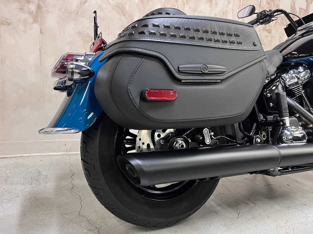 2026 Harley-davidson Flhc Heritage Classic alt