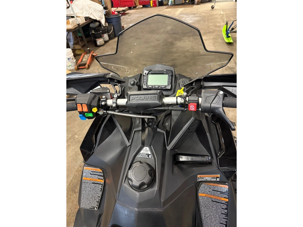 2020 Polaris 800 Indy Xc 137 alt