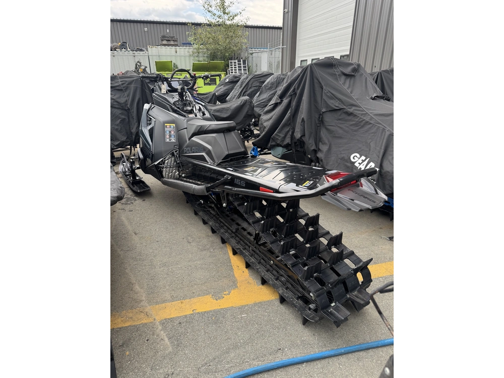 2026 Polaris Boost Rmk Khaos 165 *$180 Bi-weekly* alt