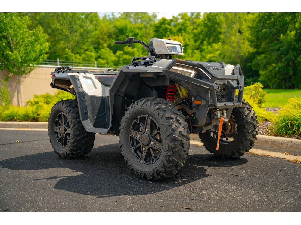 2023 Polaris Sportsman 850 Ultimate Trail - Chalk Gloss alt