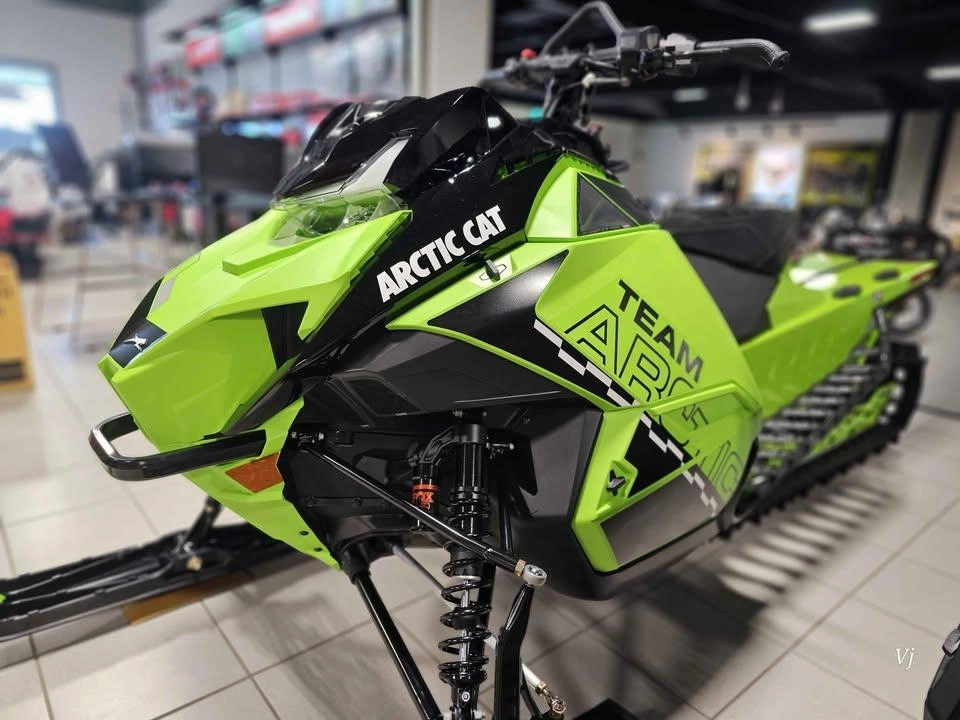 2027 Arctic Cat M 858 Hcr 2.6 alt