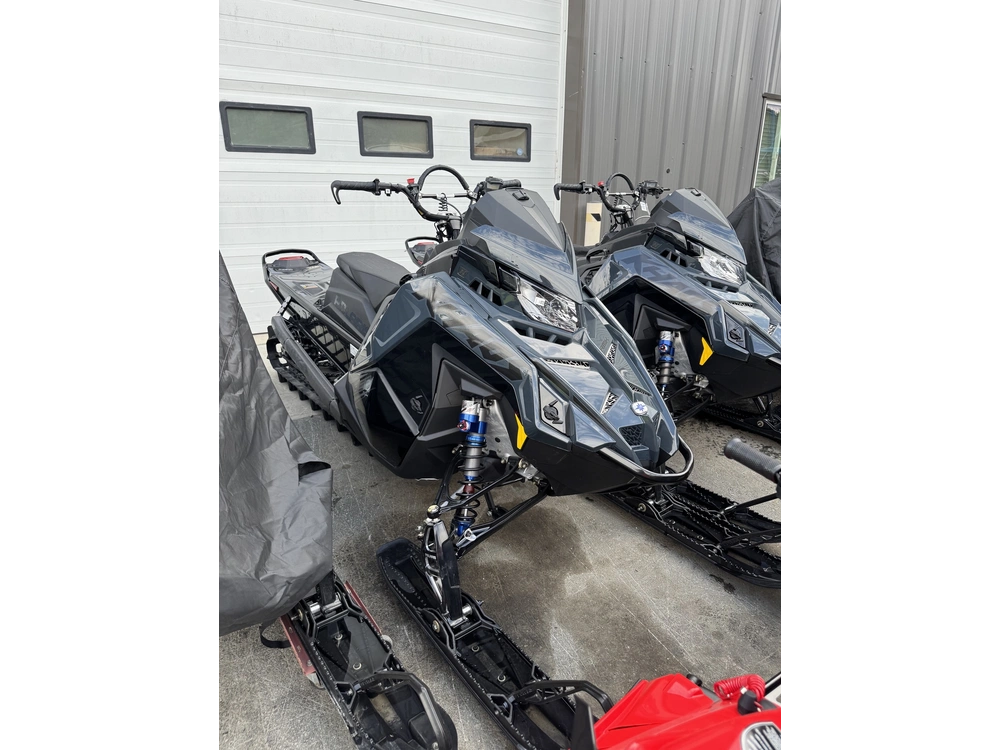 2026 Polaris 850 Rmk Khaos 155x3.25 *$144 Bi-weekly* alt