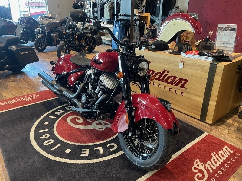 2026 Indian Motorcycle Chief Vintage - Indian Motorcycle Red