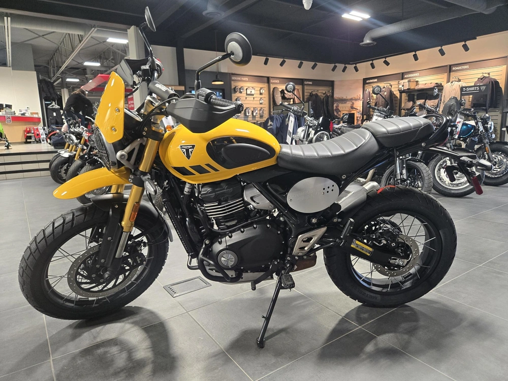 2026 Triumph Scrambler 400 Xc alt