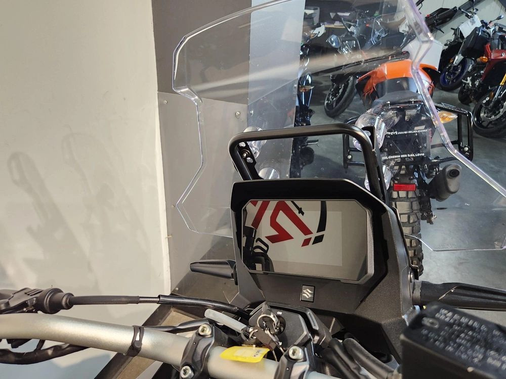 2026 Suzuki V-strom 800 Touring Démo alt