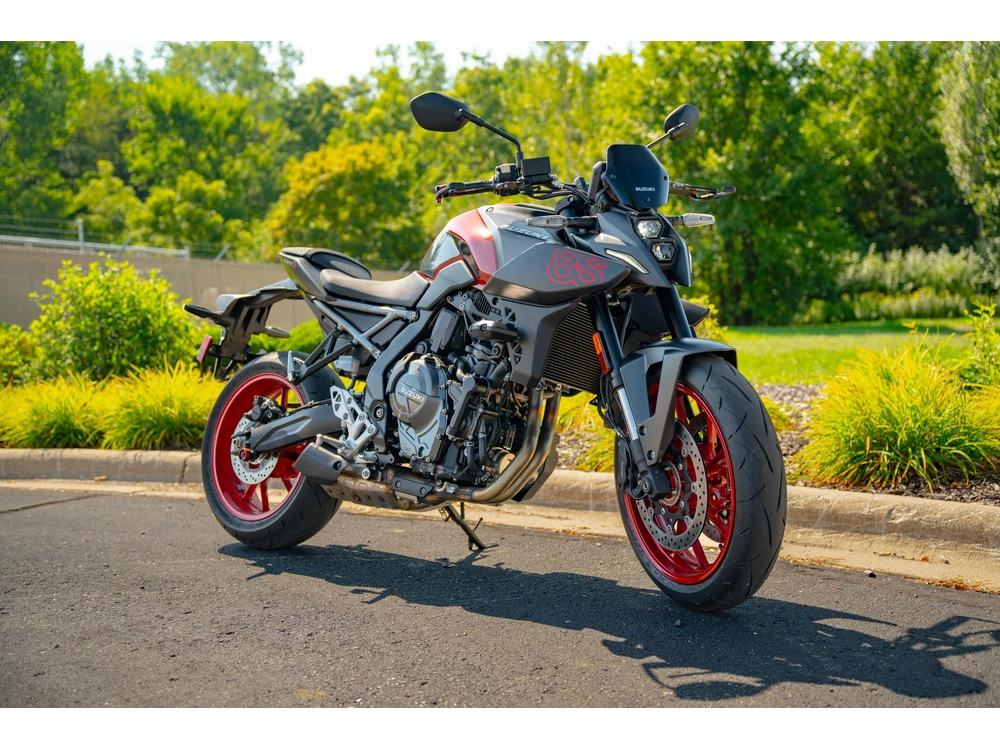 2026 Suzuki Gsx-8s alt