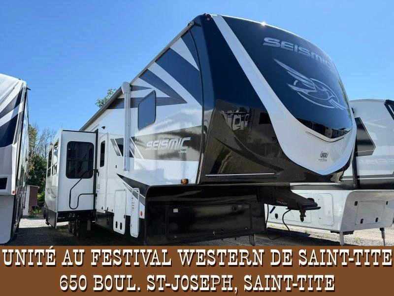 Jayco Seismic 395 2023 alt