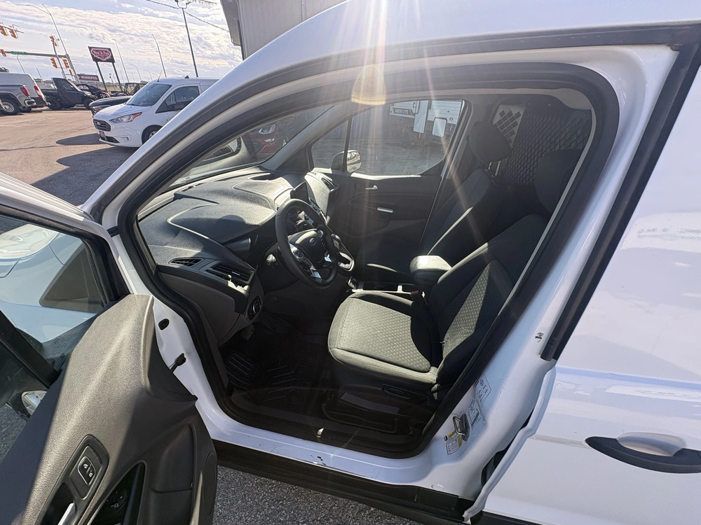 2021 Ford Transit Connect alt