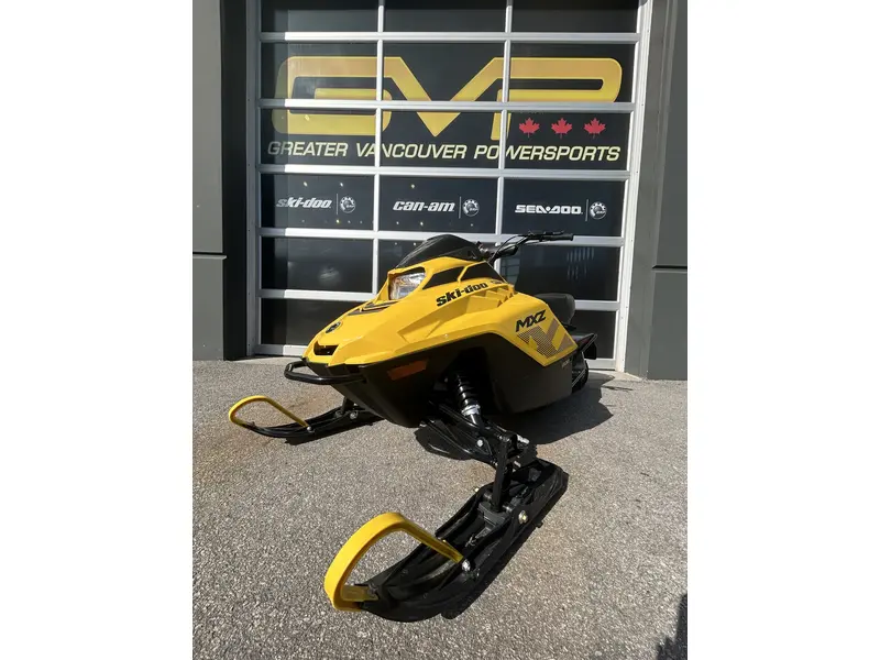 2026 Ski-Doo MXZ 200