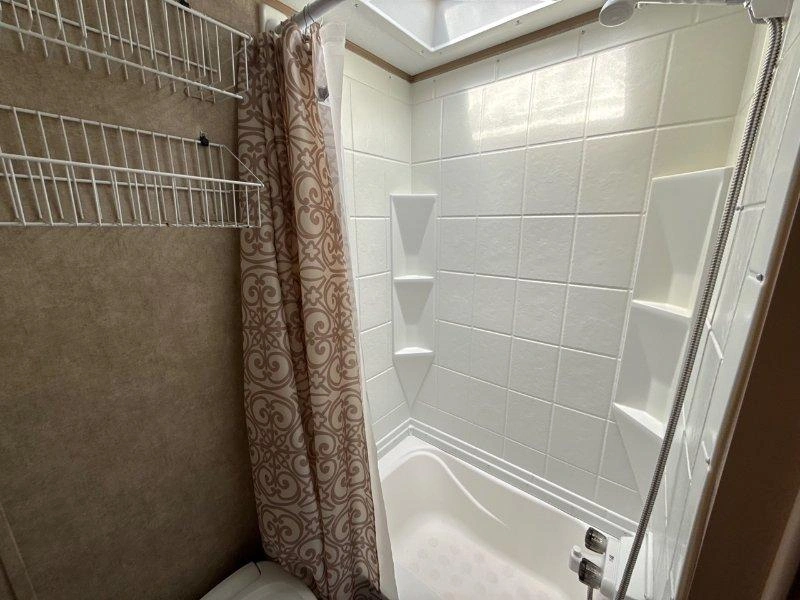 Coachmen Viking 14r 2016 alt