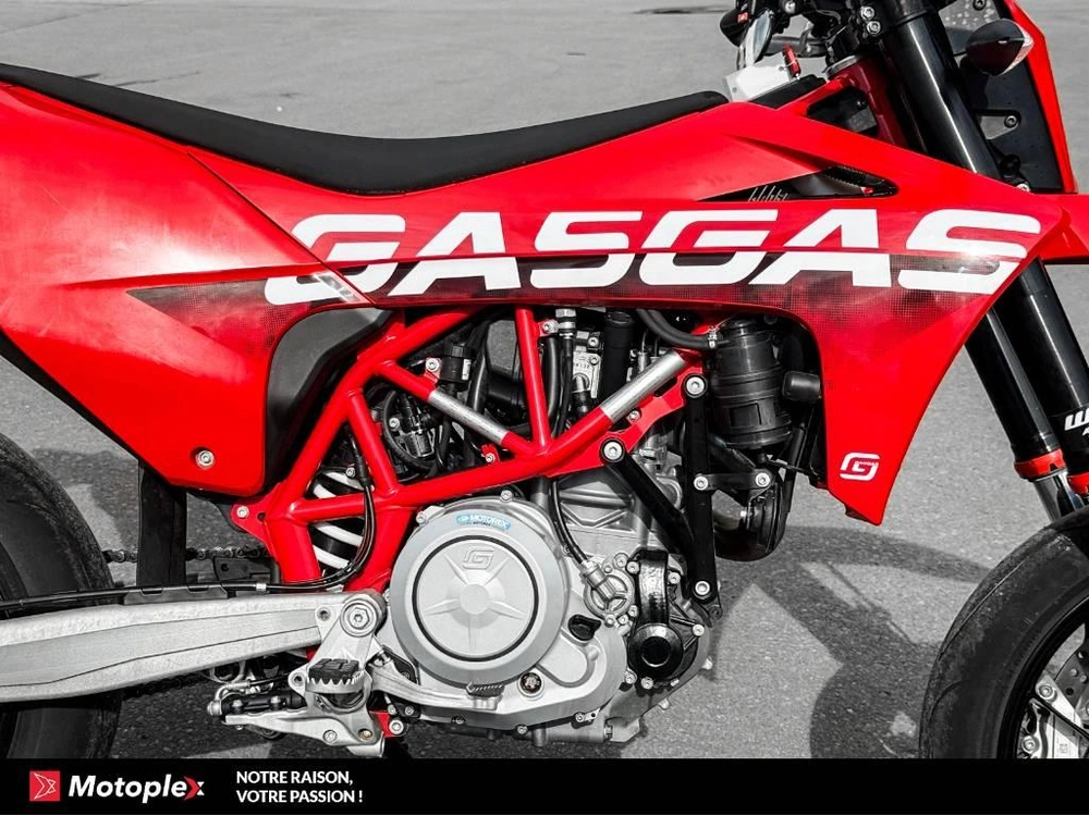 Husqvarna Gasgas 700 Sm Super Moto 2023 alt