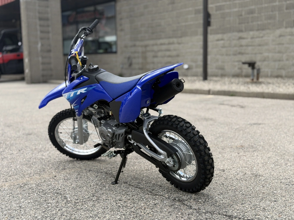 2027 Yamaha Tt-r110e alt