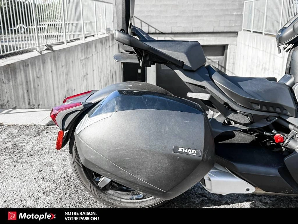 Can-am Ryker 900 2022 alt