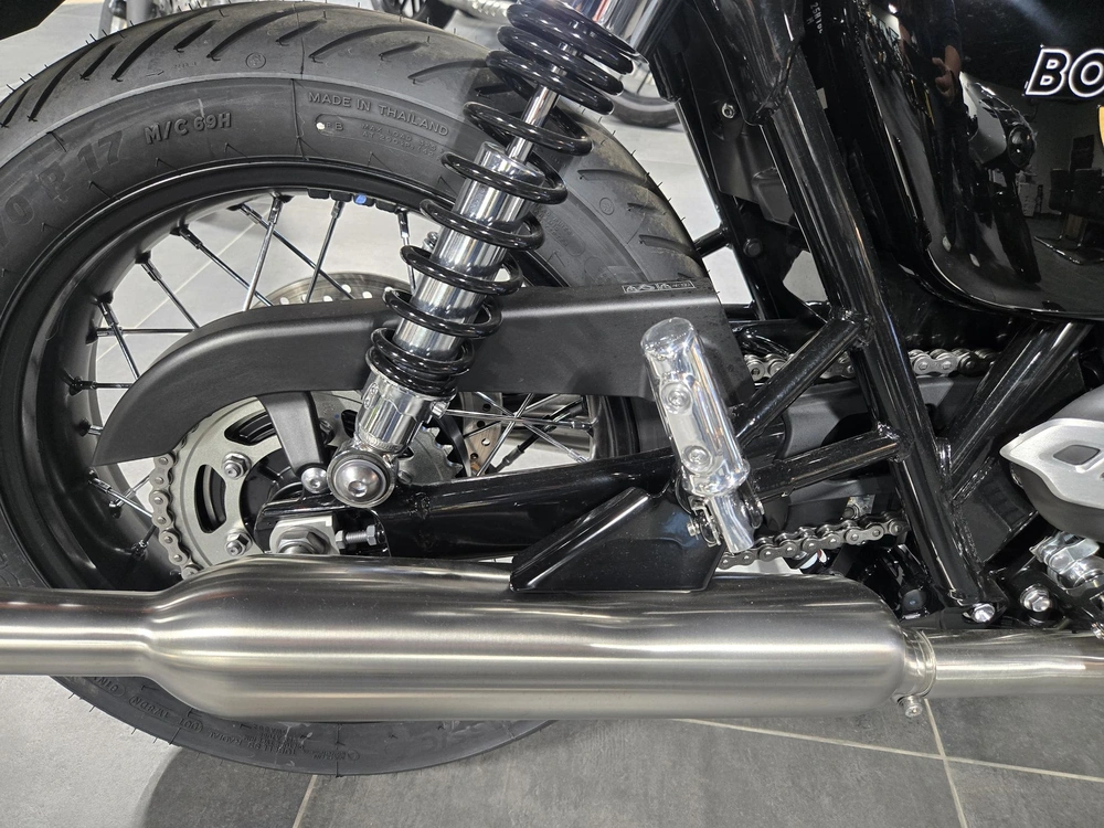2026 Triumph Bonneville T100 alt