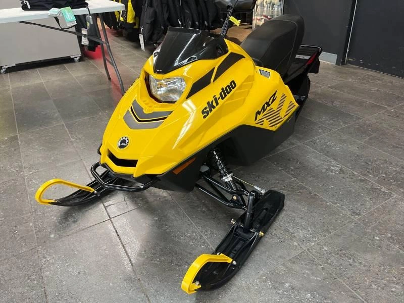 Ski-doo Mxz 200 2026 alt