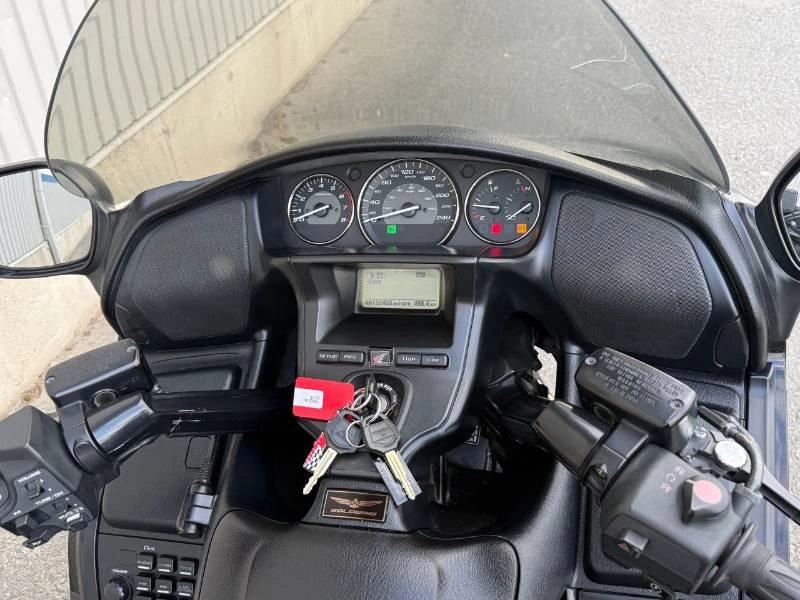 2014 Honda Gold Wing F6b alt