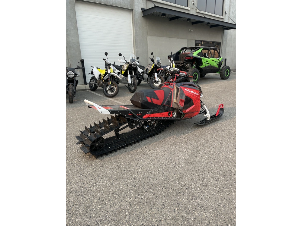 2021 Arctic Cat M 8000 154 Hdc A1 Us Red alt