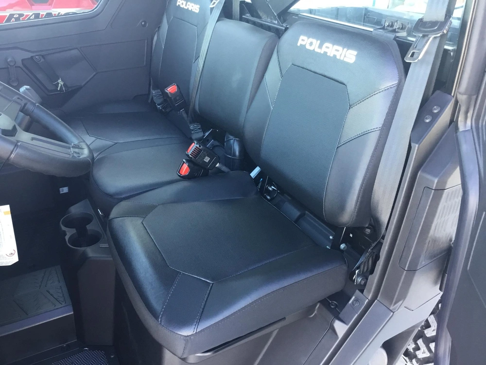 2026 Polaris Ranger 1000 Premium Cabbed alt