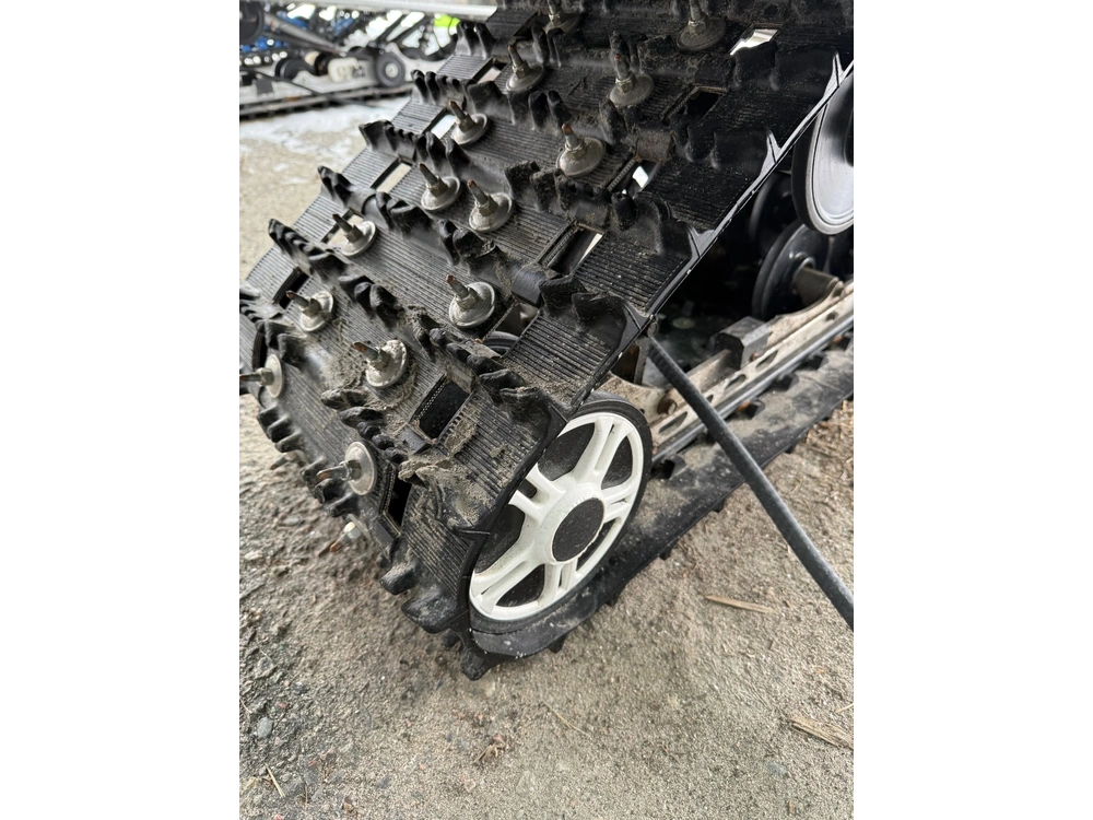 2010 Arctic Cat Tz1 Touring alt