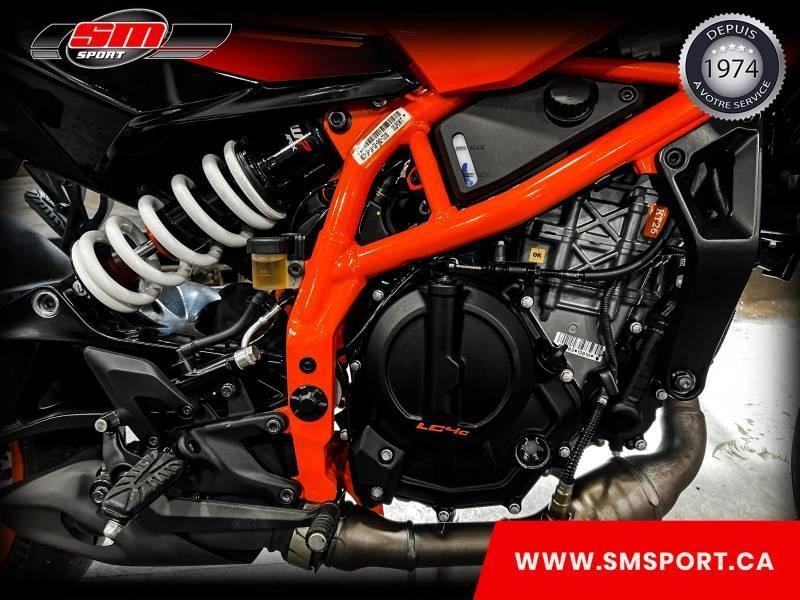 2024 Ktm Duke 390 alt